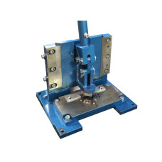 Высечной пресс для угловых кассет Высечной пресс для угловых кассет