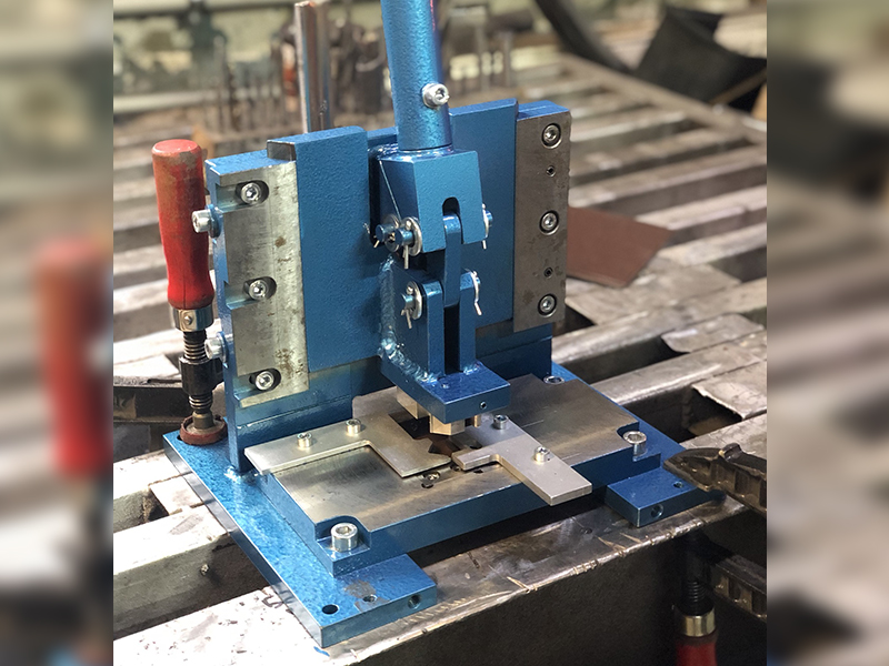 Пресс для вырубки фасадных кассет ВПК-3 